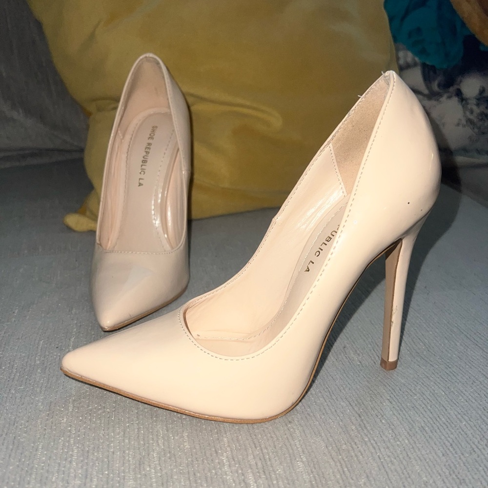 Shoe Republic LA Cream Stiletto Heels